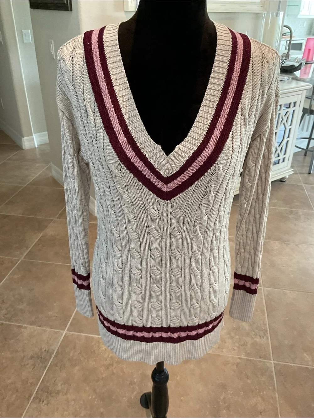 BOston Proper cable knit long sweater, v neck, oatmeal/wine/pink, size M
